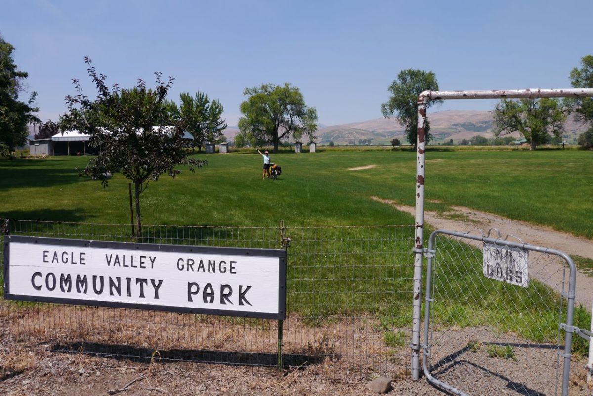 Great communal park, Richland, OR.